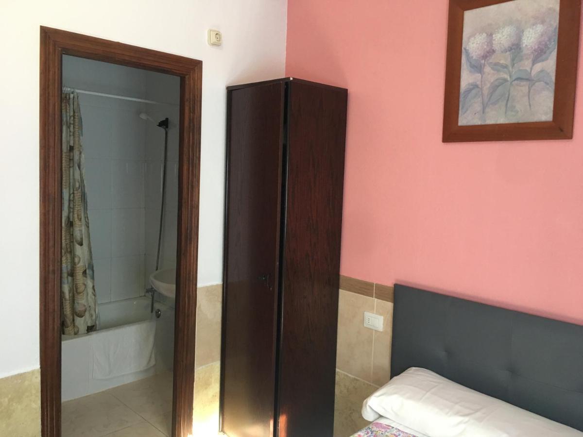 Hostal O Labrador Hotel O Hospital Luaran gambar